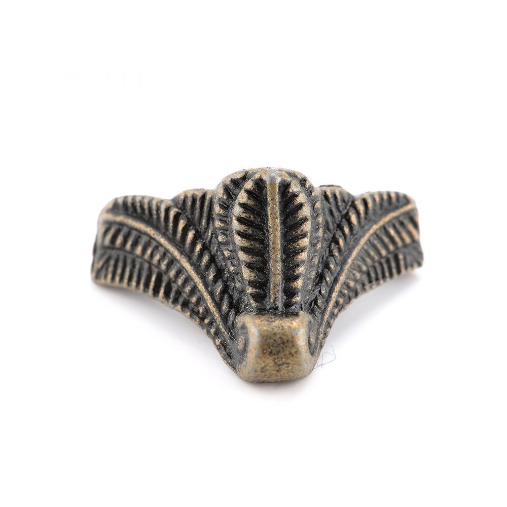 4Pcs Antique Corner Protector  - Furniture Hardware For Legs recensione e prezzo