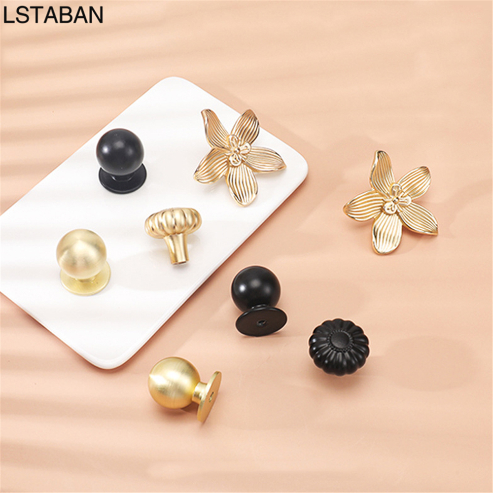 Flower Shape Solid Gold Kitche - Furniture Hardware Gold recensione e prezzo