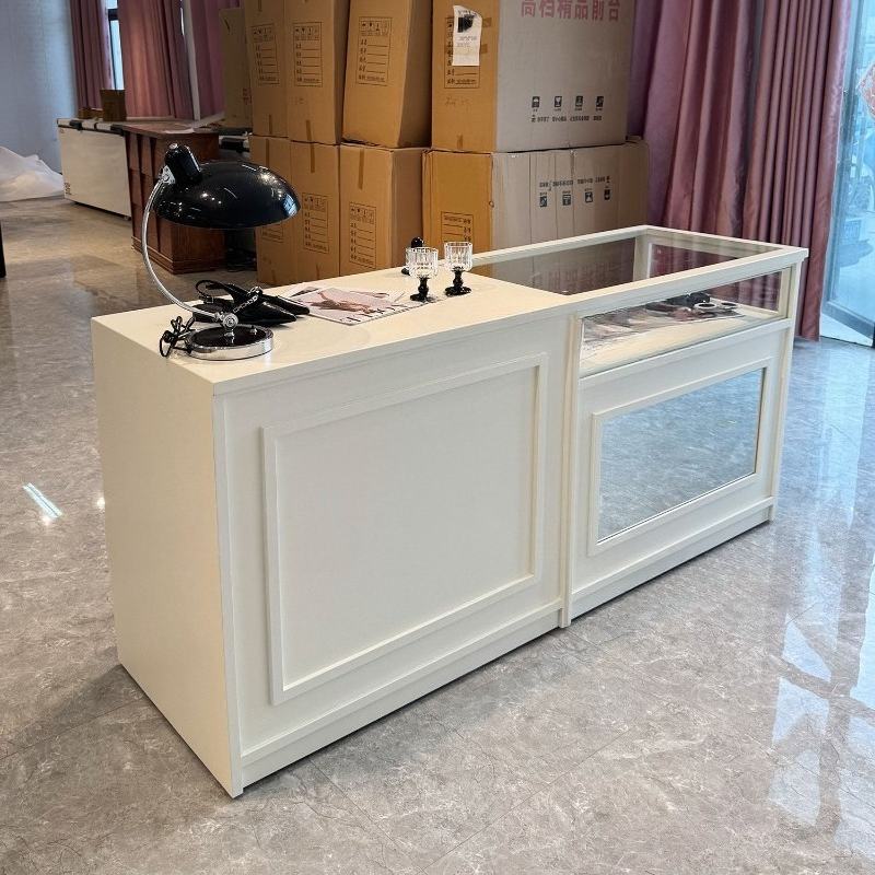 Clothing Store Checkout Page P - Furniture For Hardware Shop recensione e prezzo